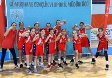 Levent Primary School Basketball Teams Proud in Semifinals!